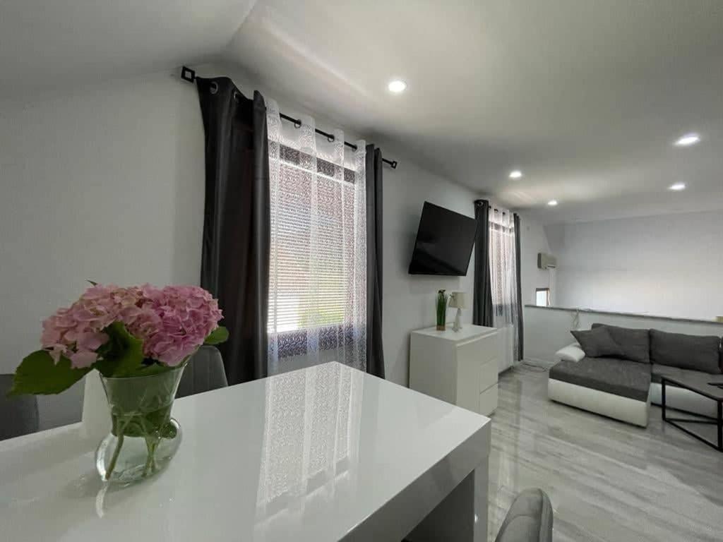 Apartman Pavenka Оточац Екстер'єр фото